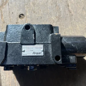 JCB 6-Way Solenoid C/O Valve: 332/G3907