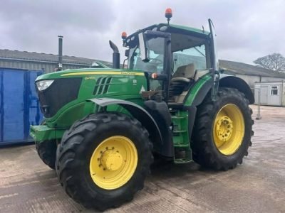 USED JOHN DEERE 6215R TRACTOR