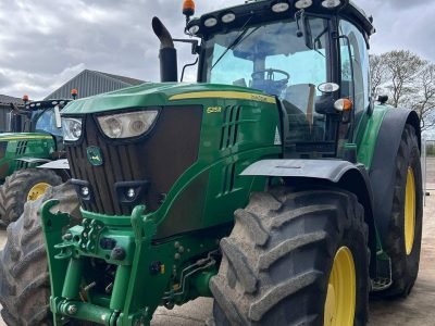 JOHN DEERE 6215R TRACTOR